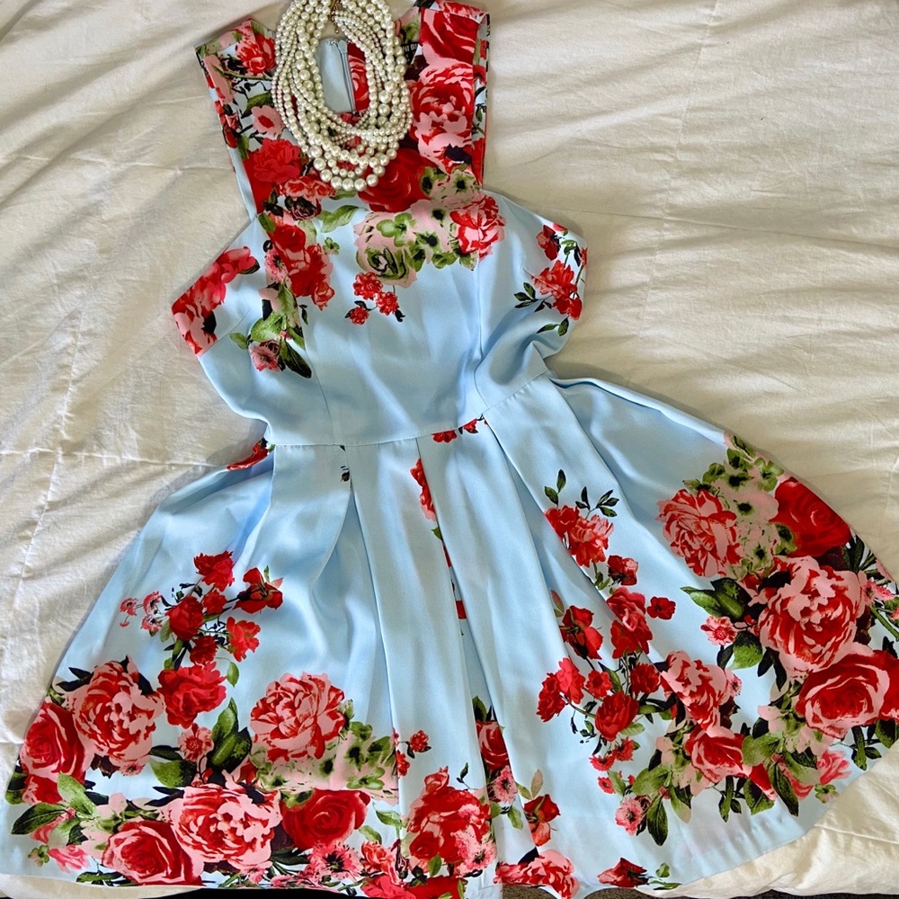 ✨LIKE NEW✨ GIANNI BINI Cocktail Dress